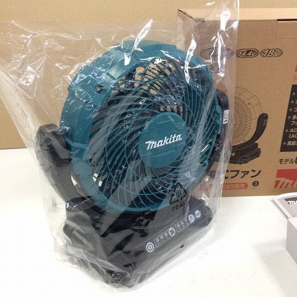 マキタ 充電式ファン CF102DZ (首振り機能付き) 新品 コードレス扇風機