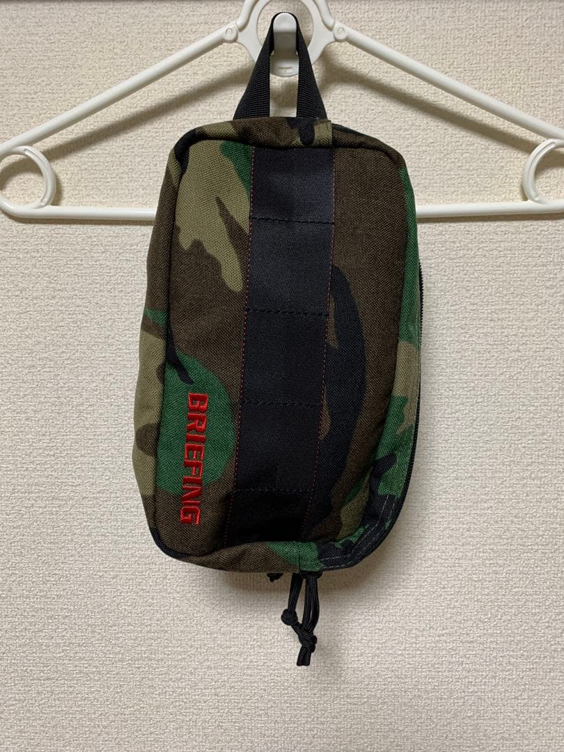 ブリーフィング　ダブルジップ　ポーチ　ウッドランドカモ柄