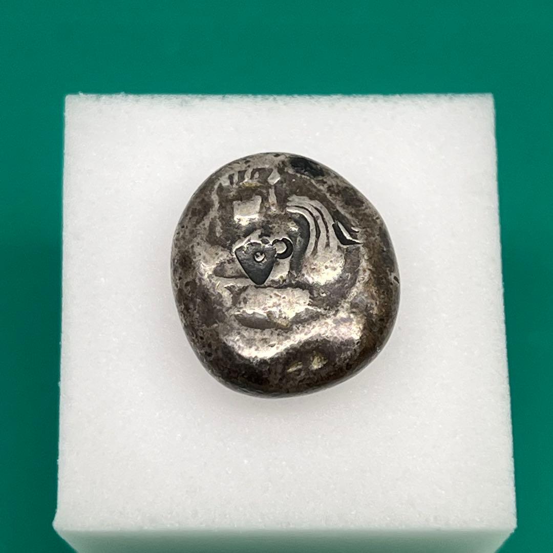 慶長豆板銀（一部大黒）約8.57g No.2133