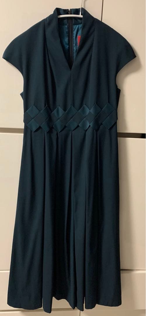 超美品シビラワンピース