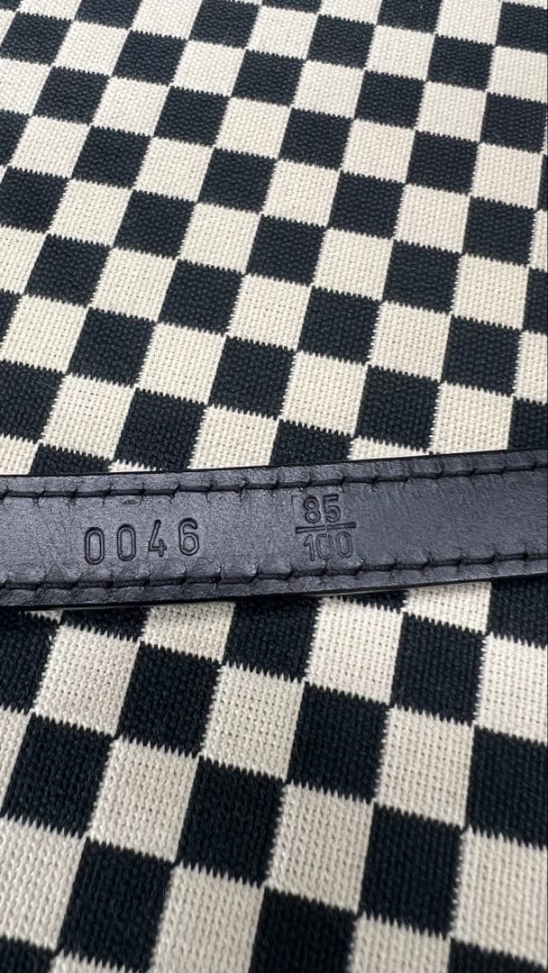 週末限定プライスDior ブラックエナメルレザーベルト