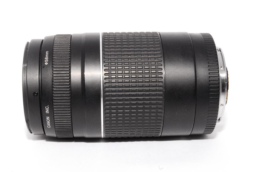望遠レンズ Canon EF 75-300mm F4-5.6 Ⅲ