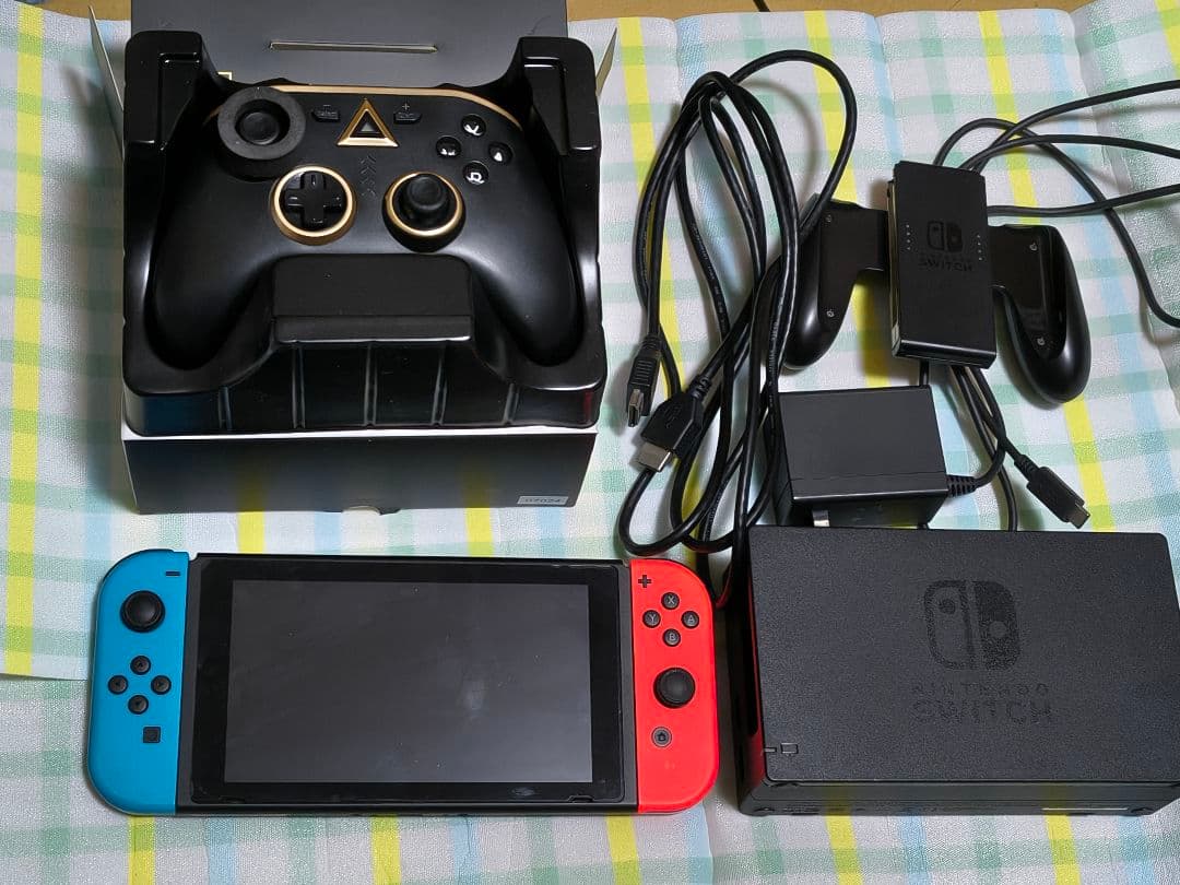 〔本日発送〕Switch本体+コントローラー+SDセット