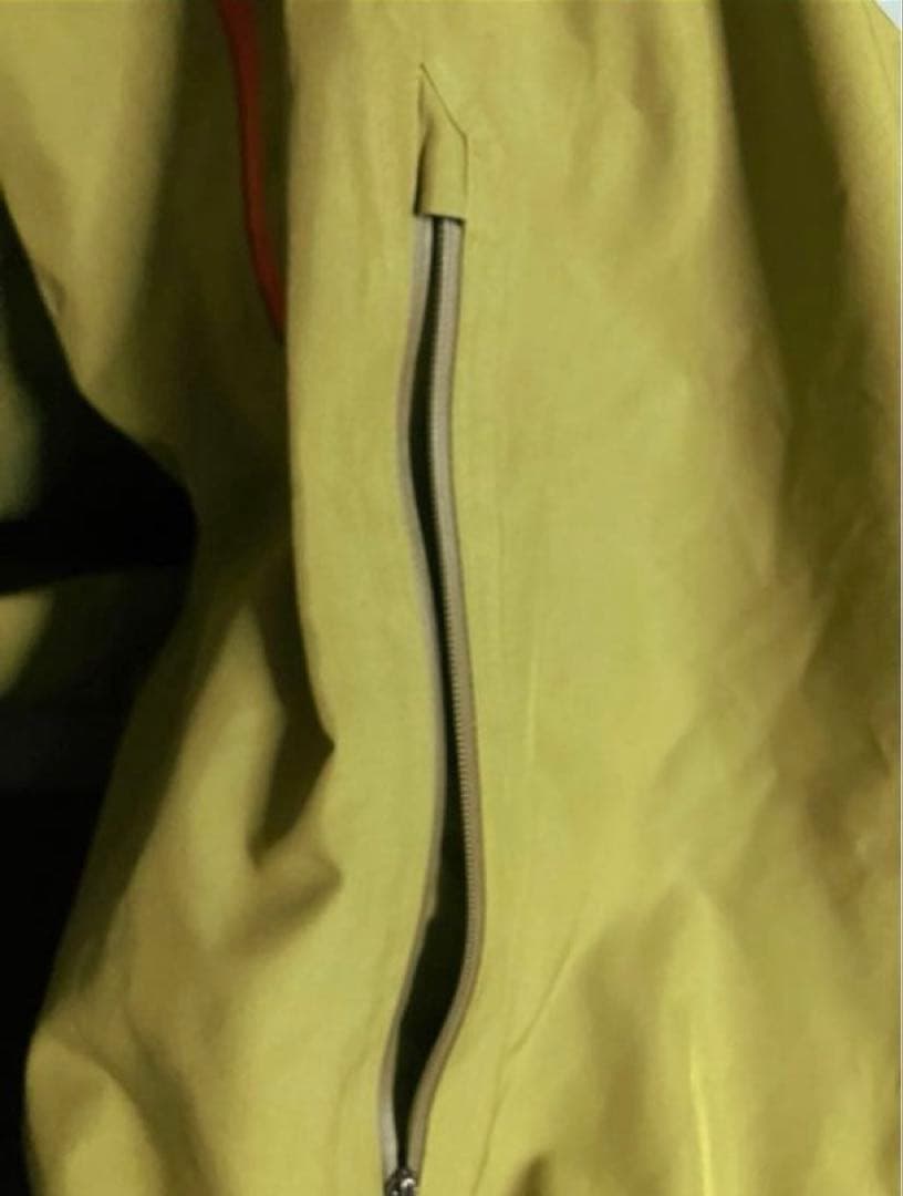 (M〜L)パタゴニア パウダーボウル(US-S)（GORE-TEXハードシェル）