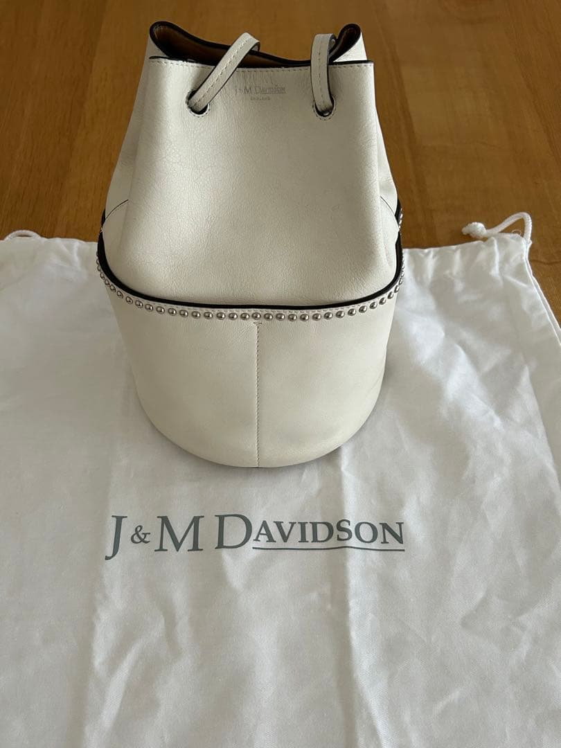J&M DAVIDSON ミニ デイジー ウィズ スタッズ レザー バッグ