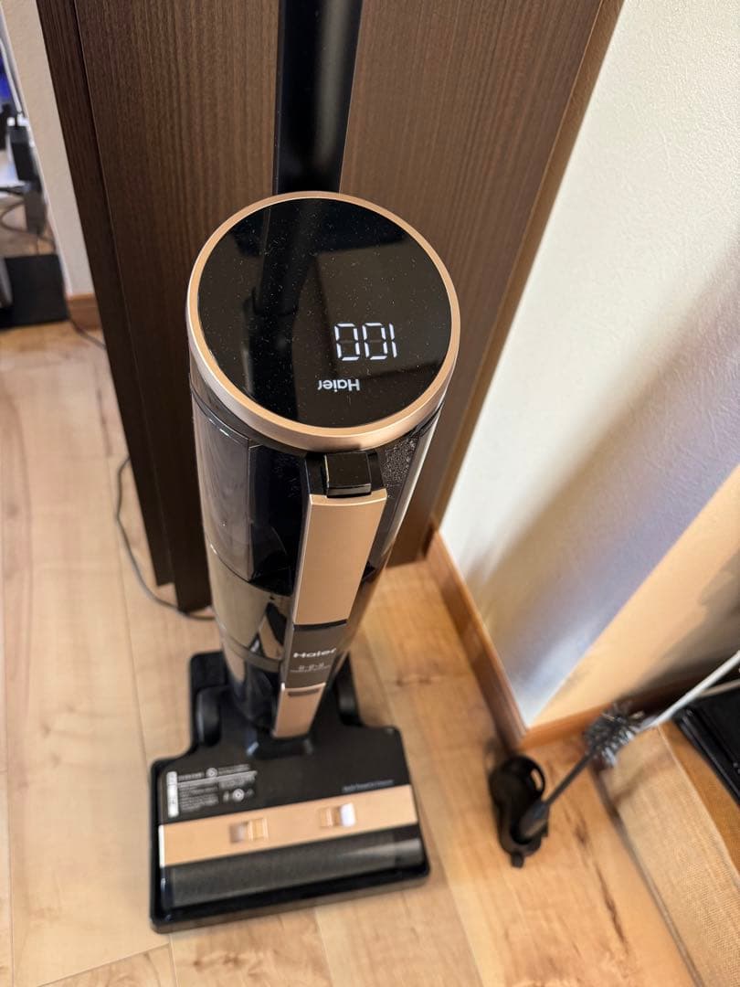 ハイアール(Haier)JC-M1A 吸引式床拭き掃除機