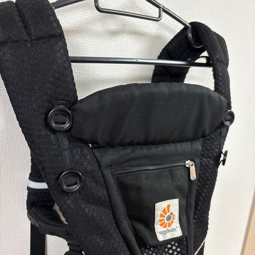 ねこ 箱無し価格【美品】エルゴ　オムニブリーズ　オニキスブラック