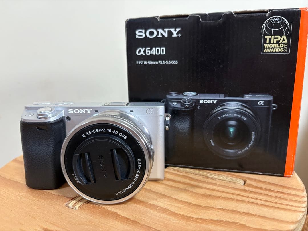【美品】SONY α6400 （E PZ 16-50mm OSS）元箱付き