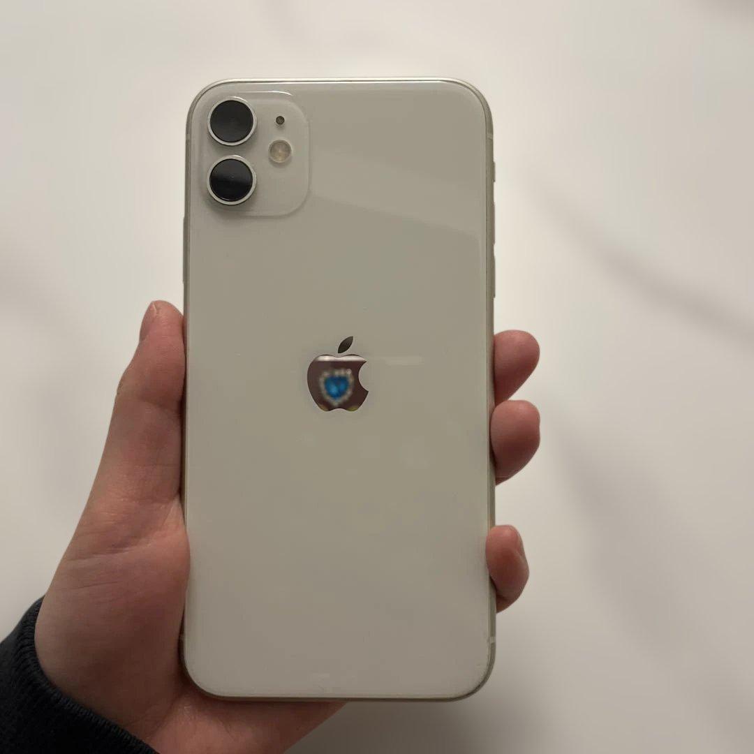 【dabonページ】Apple iPhone 11 ホワイト 本体