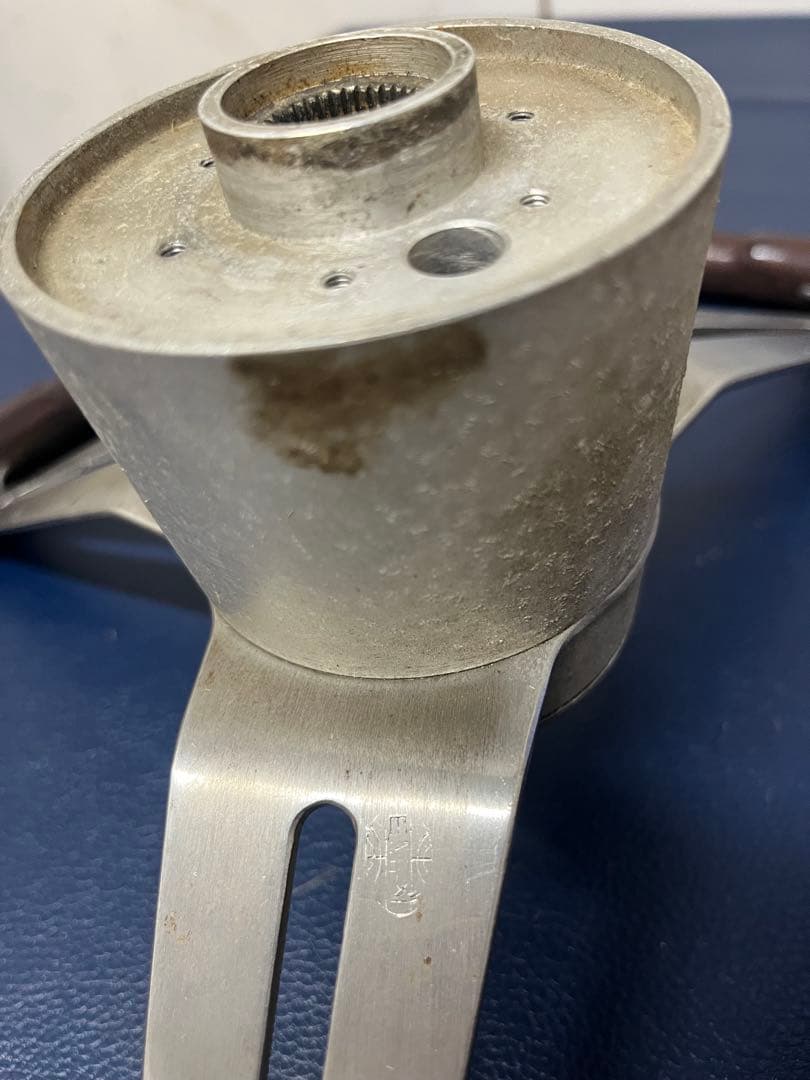 希少 VW フォルクスワーゲンウッドステアリング40cmウォルフスブルク 当時物