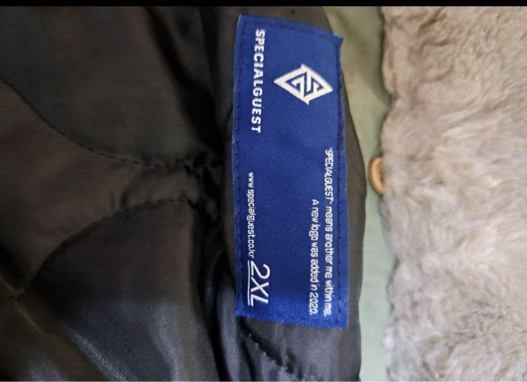 最終値下げですSPECIALGUEST スノーボードウェア　2XL