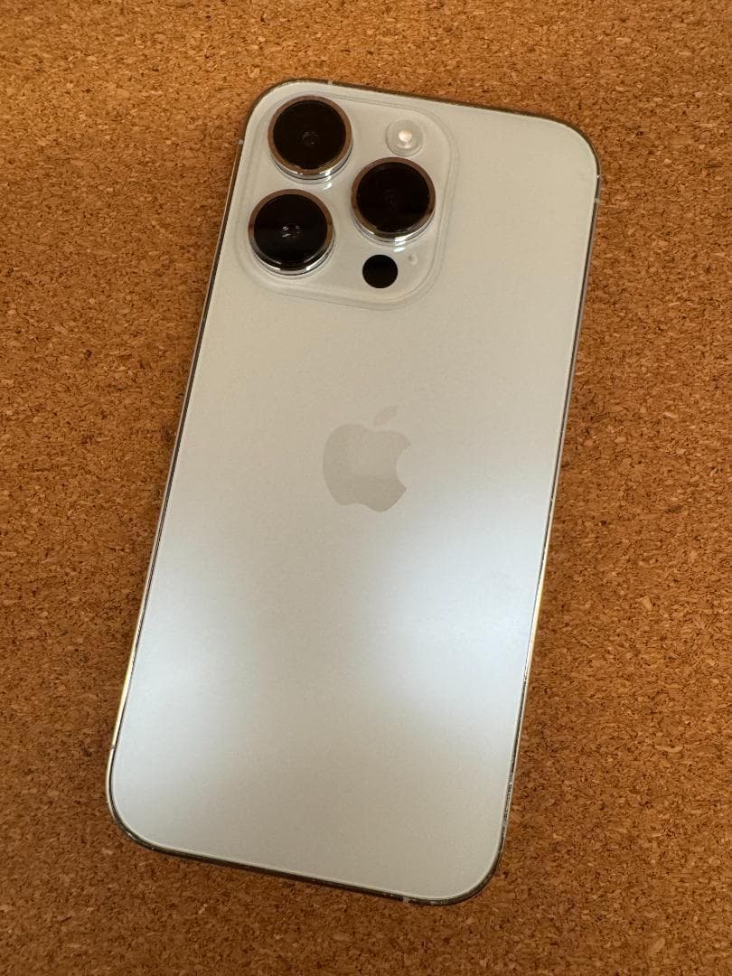 iPhone 14 Pro シルバー 256 GB バッテリー100%