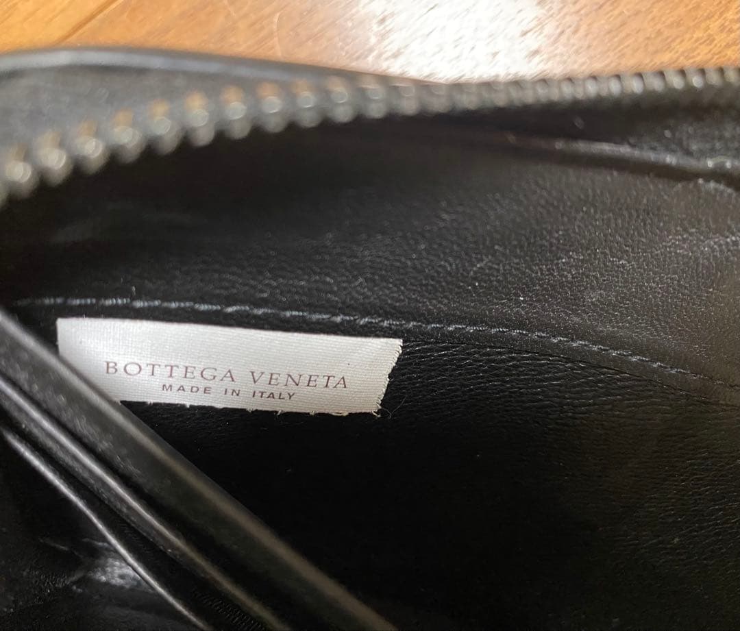 BOTTEGA VENETA 　イントレチャート　コンチネンタルウォレット