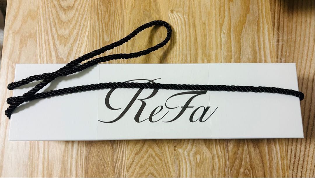 新品未使用！リファ ストレートアイロン プロ