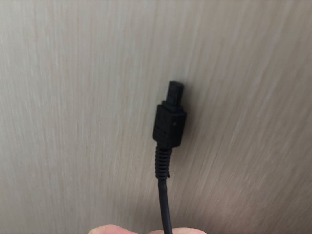 SHARP AQUOS テレビ　液晶テレビ　ポータブル　一人暮らし　20型　TV