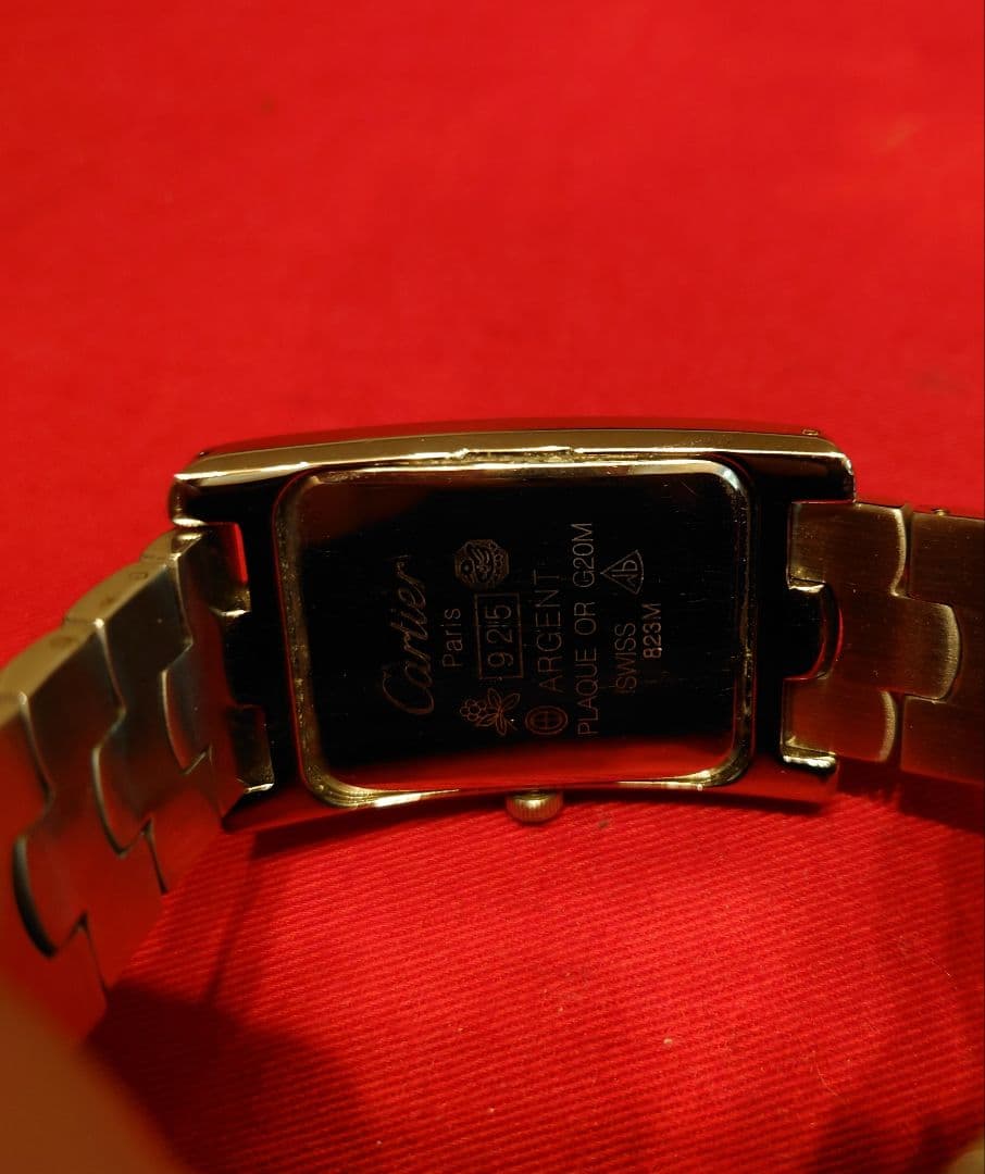 赤*荻様 タンク シルバー 時計