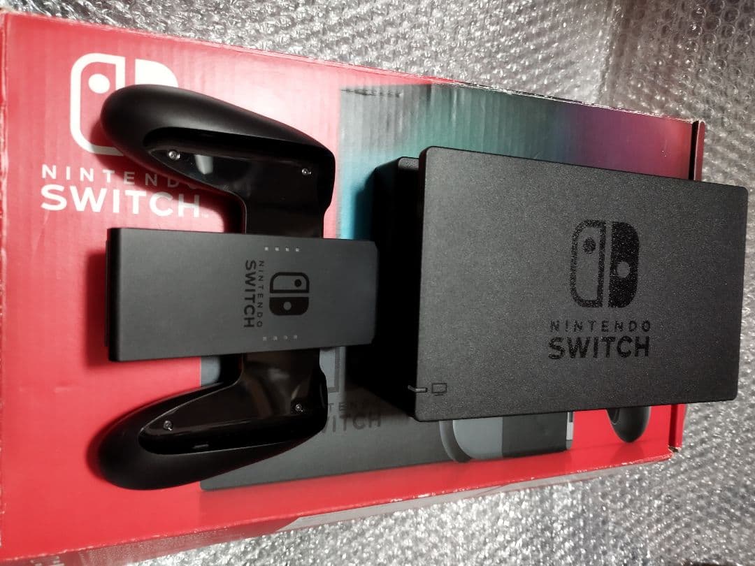 Nintendo Switch 本体　バッテリー100%！迅速にお届け！