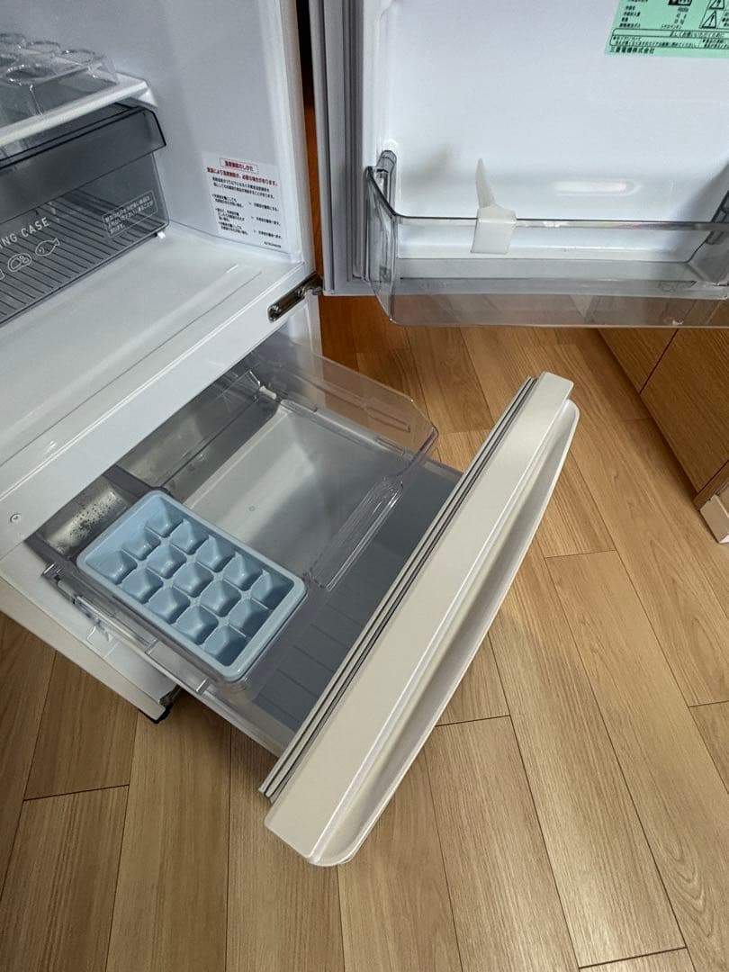 三菱冷凍冷蔵庫　２ドア　単身用