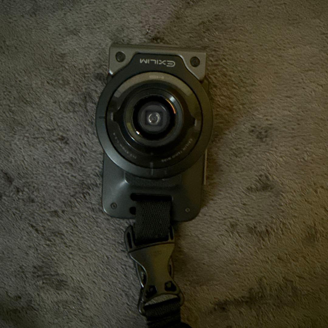 EX-FR100 コンパクトデジタルカメラ EXILIM