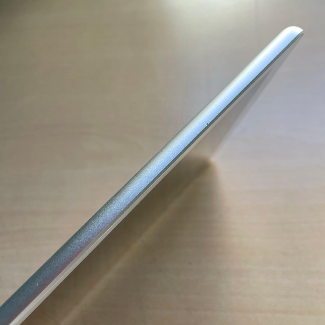 iPad 第6世代　A1893　Wi-Fiモデル　シルバー　32GB #6