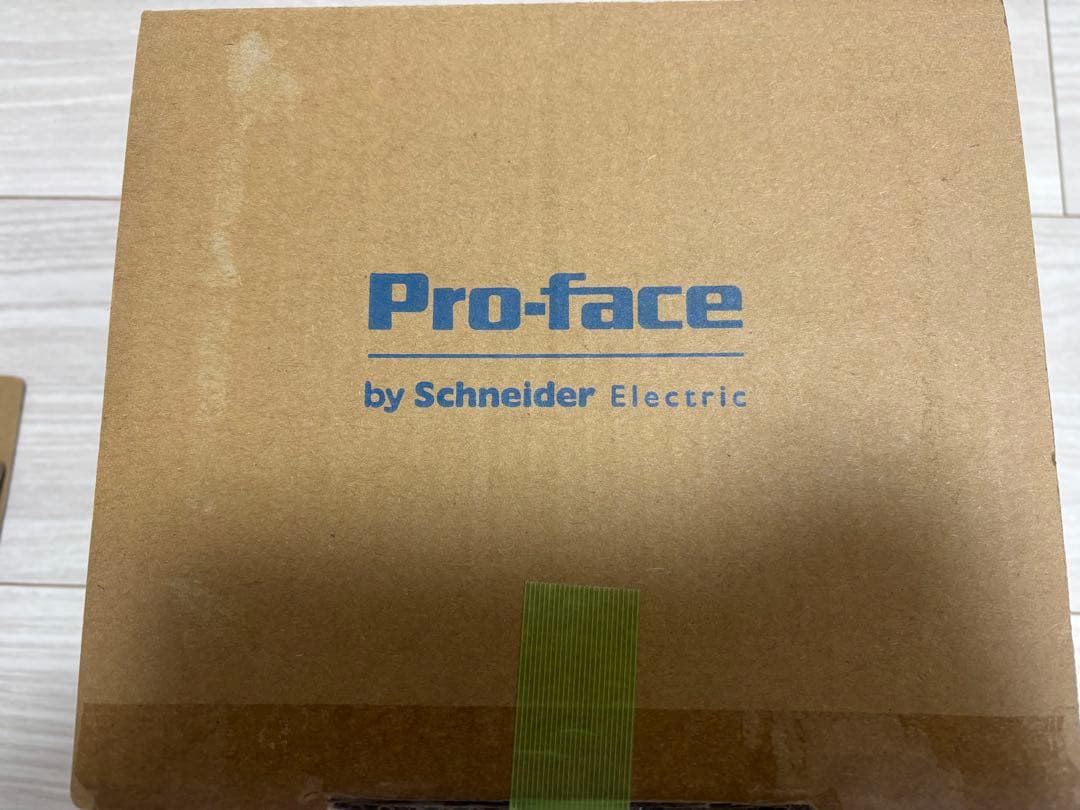 モニター　タッチパネル