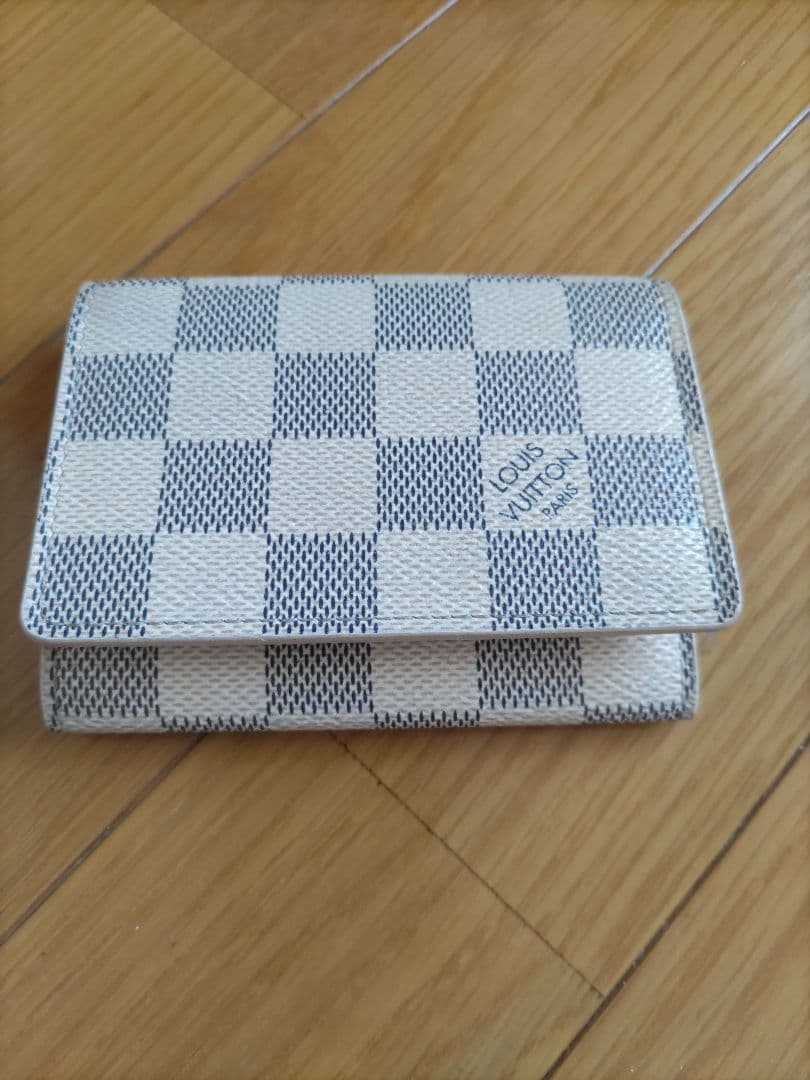 Louis Vuitton ダミエ・グラフィット 名刺入れ