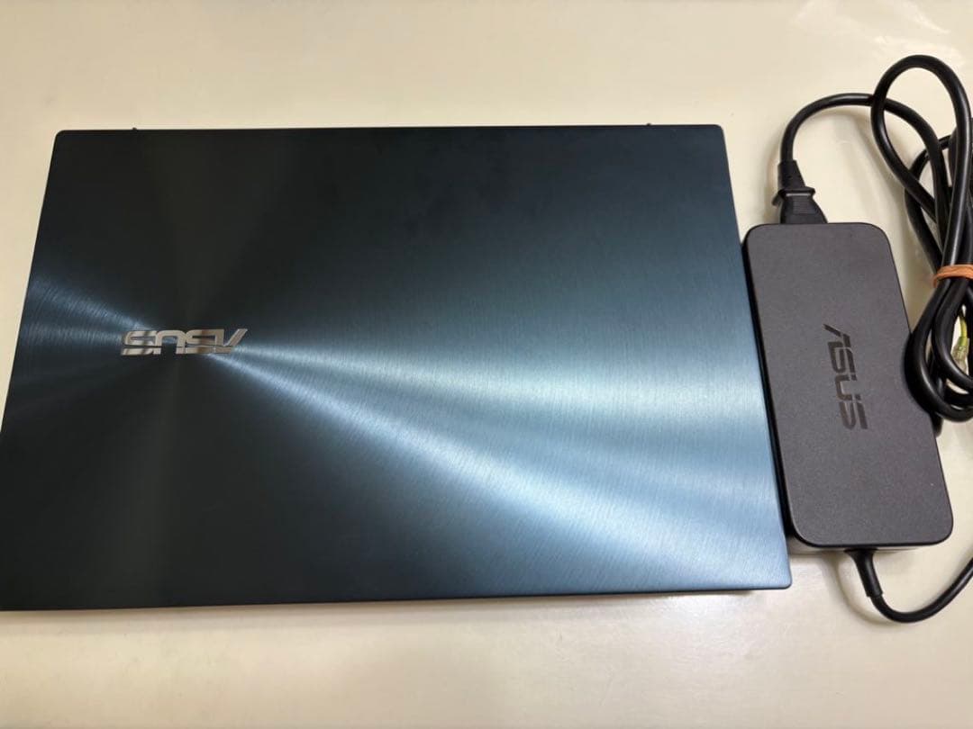 〈ジャンク〉ZenBook Pro Duo ダークブルー UX581GV