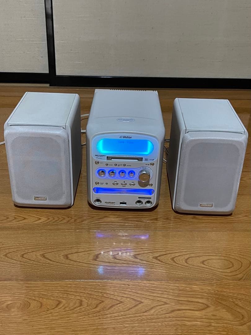 Victor CD&MD&FM/AMミニコンポ