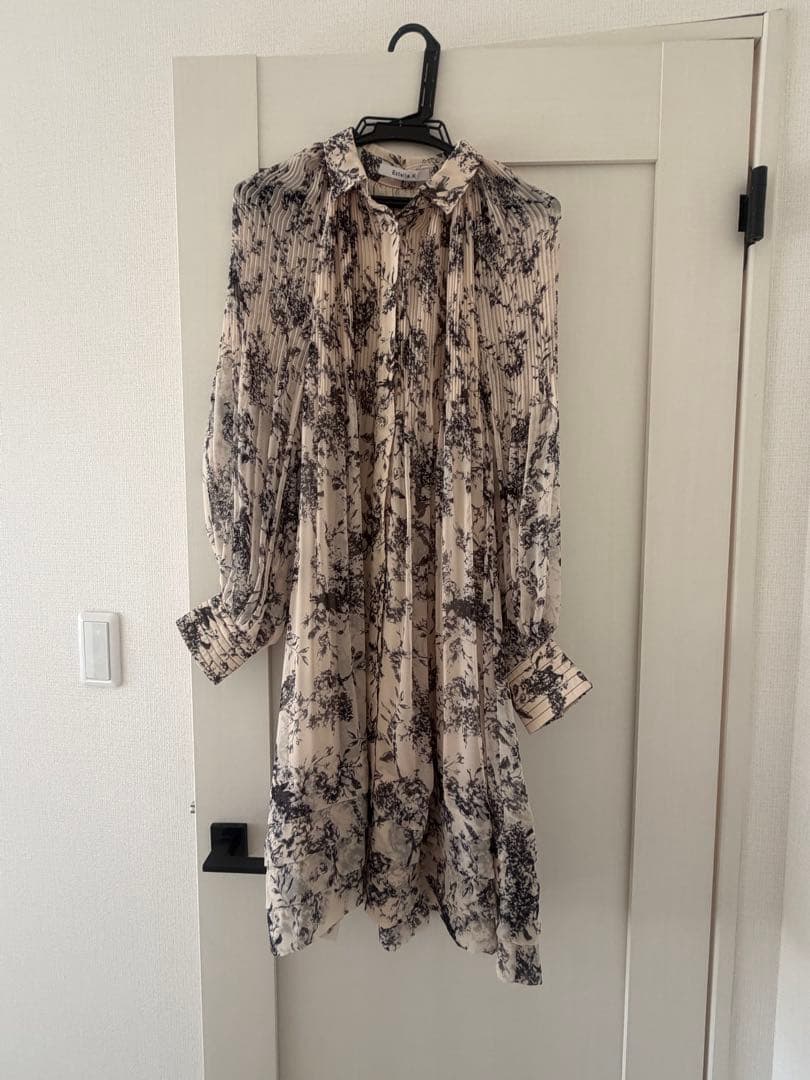 Estella.K エステラケー Merida Floral