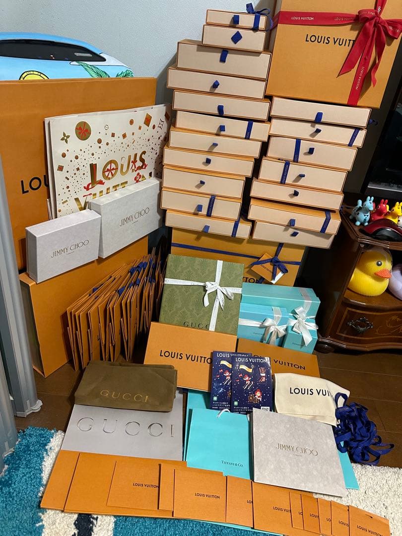 【とてもお得】LOUIS VUITTON & GUCCI その他まとめ