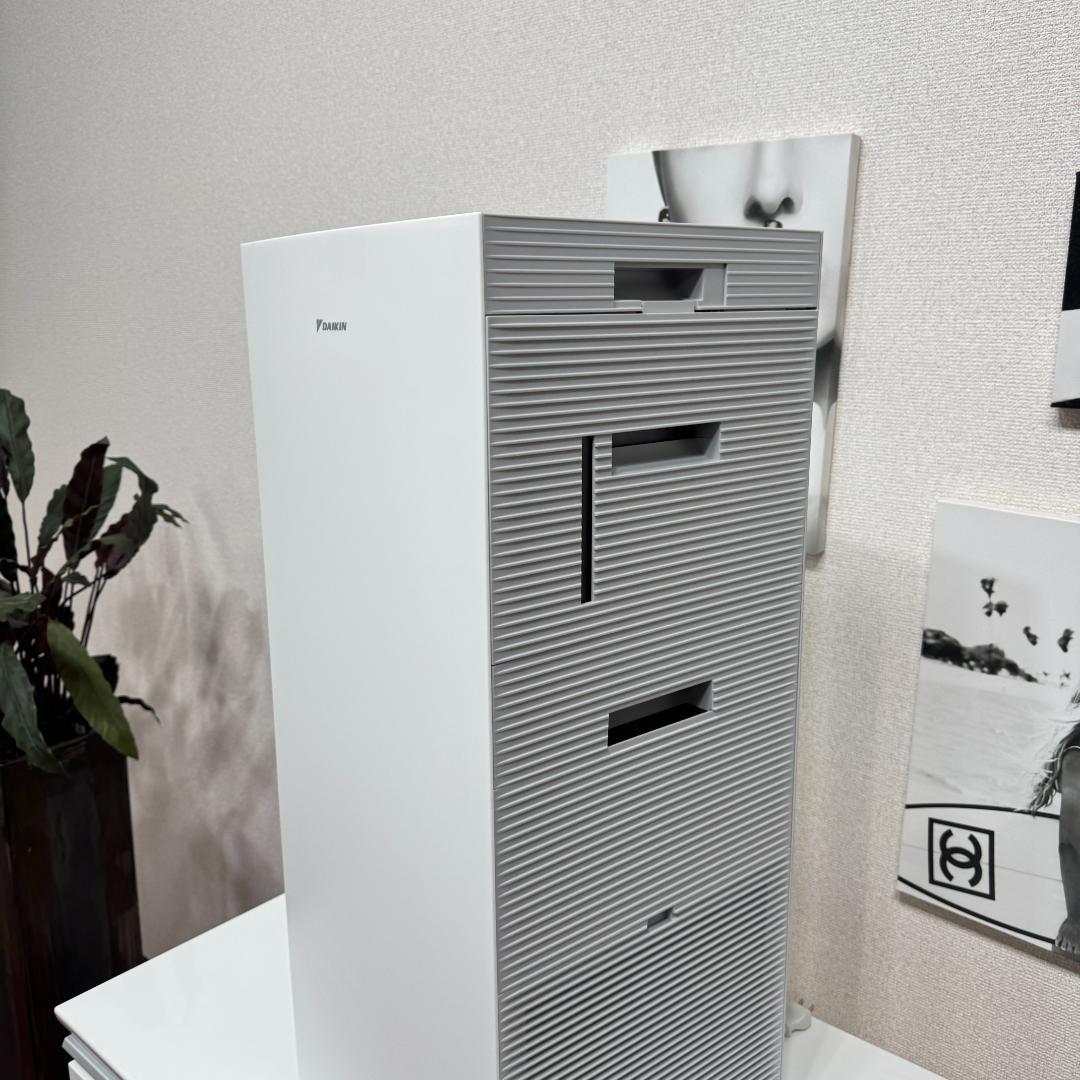 東京23区送料無料　超美品ダイキン空気清浄機/加湿機能付き　洗浄/除菌済み