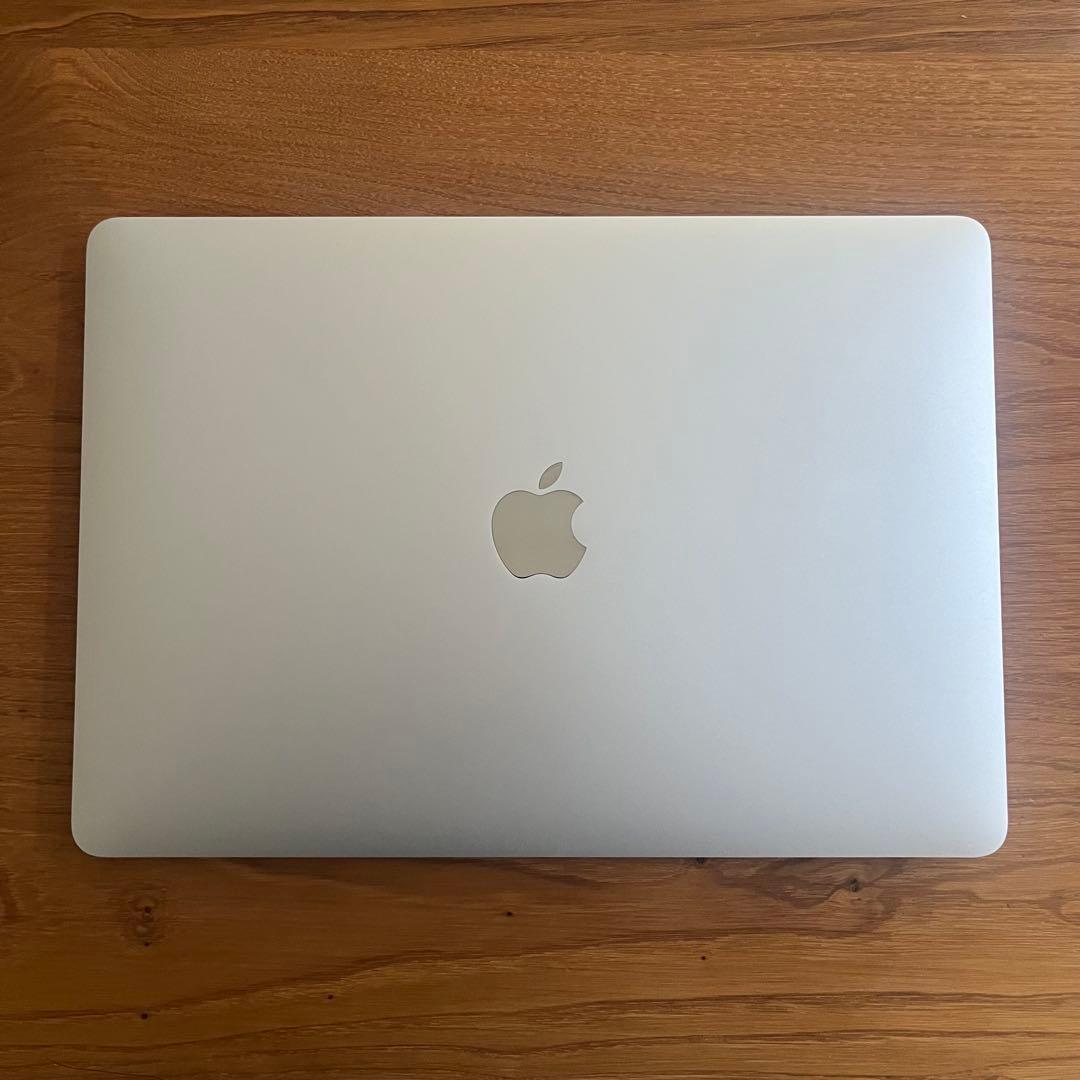 【美品】MacBook Air M1 8GB 256GB シルバー