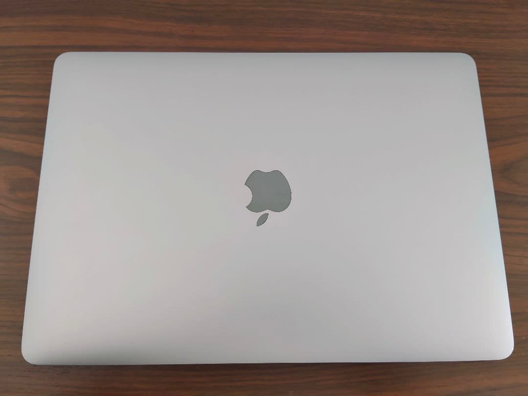 Apple MacBook Air 13インチ スペースグレイ