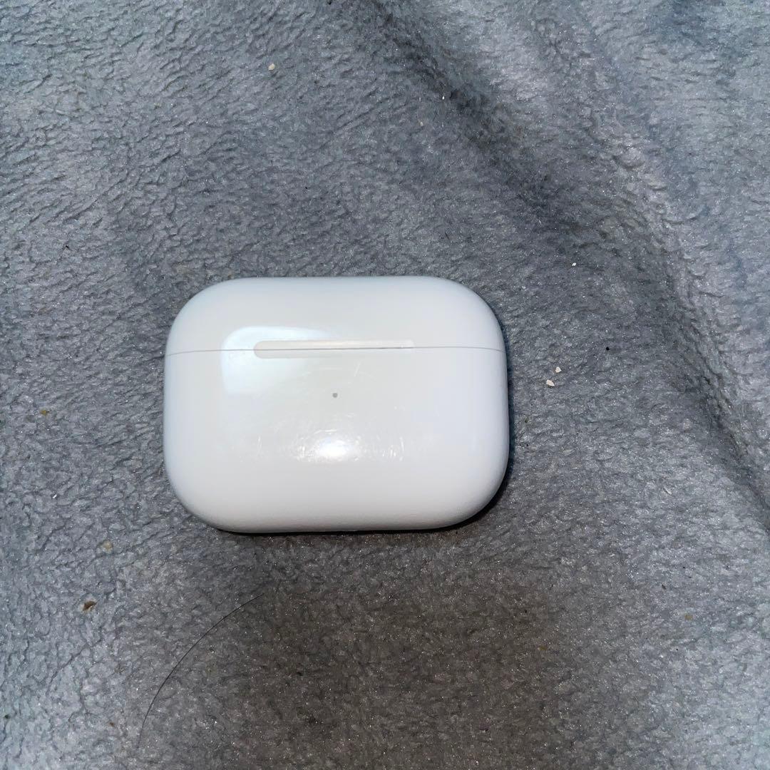 ヘッドホン AirPods Pro MWP22J/A