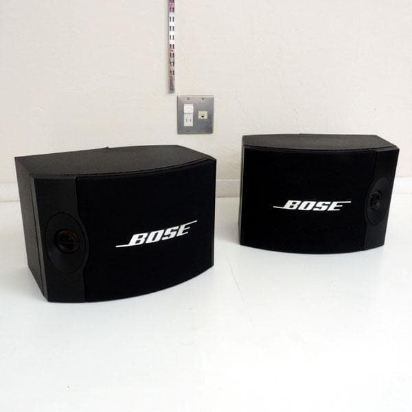 BOSE 301V スピーカー (2台1組) ブラック 【国内正規品】
