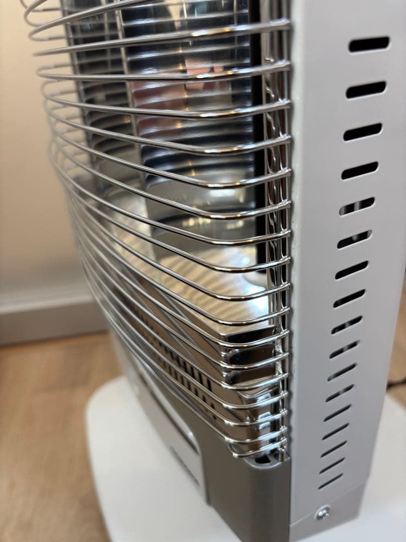 CORONA コロナ　遠赤外線ストーブ　AH-1222R 2022年製