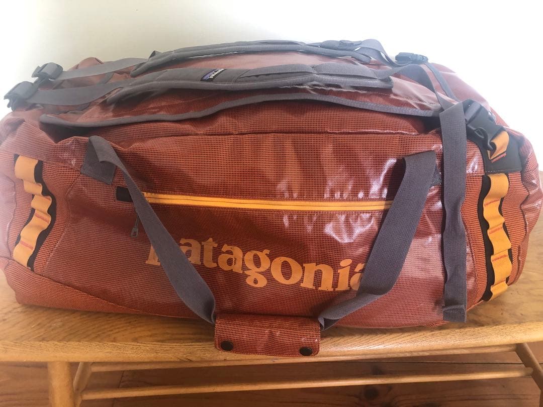 patagonia 防水ボストンバッグ オレンジ　70L