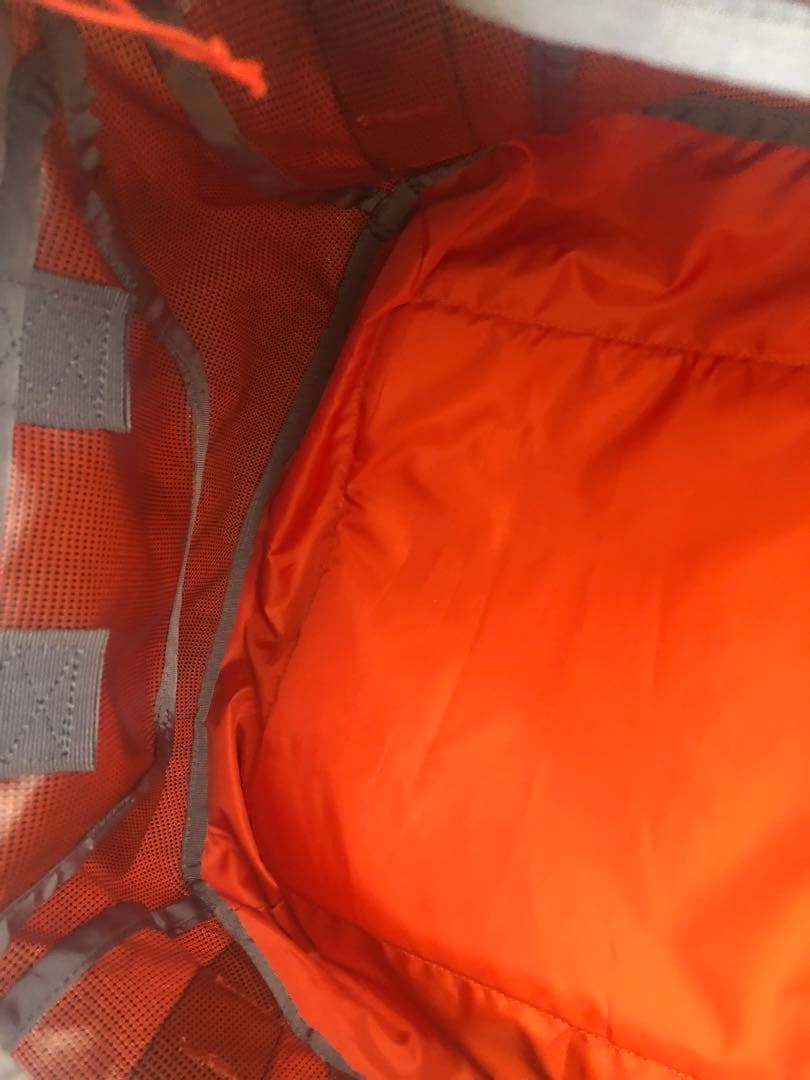 patagonia 防水ボストンバッグ オレンジ　70L