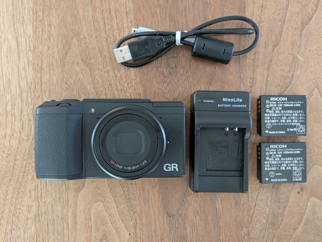 RICOH GRⅡ コンパクトデジタルカメラ 通電、簡易動作確認