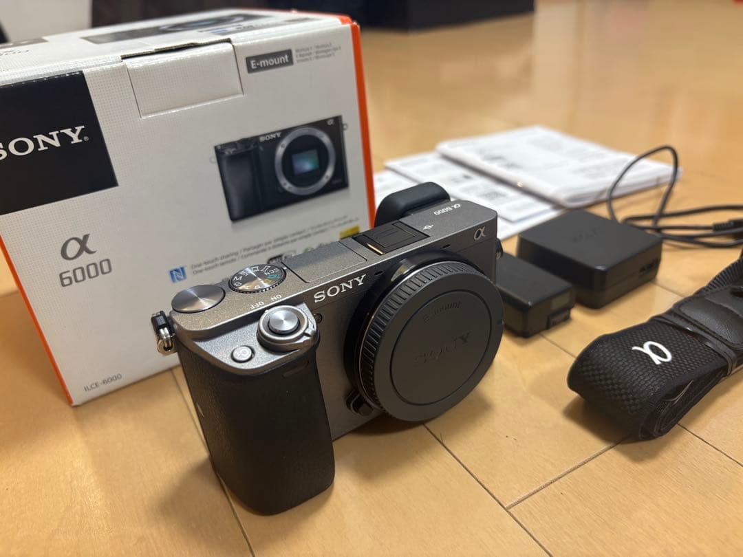 【Kohta Tsuchiya】SONY α6000 グラファイトグレー