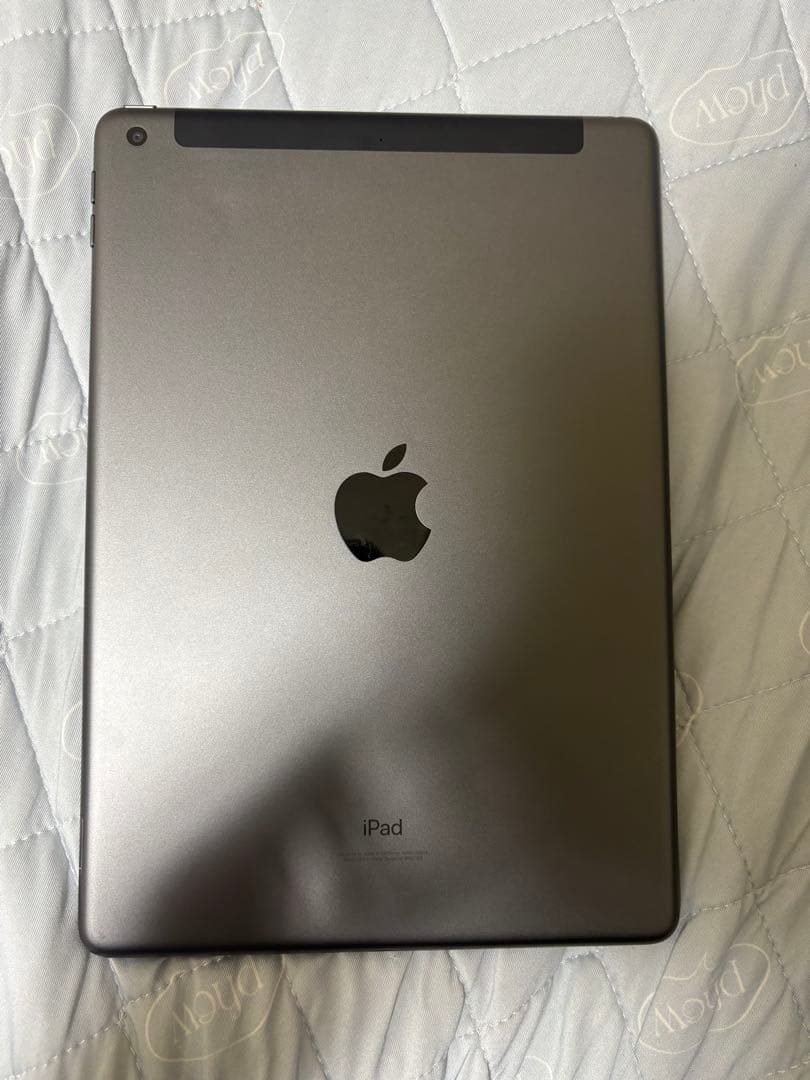 iPad 第9世代 64GB 液晶割れ