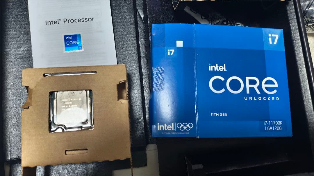 Intel Core i7-11700K CPU 動作未確認