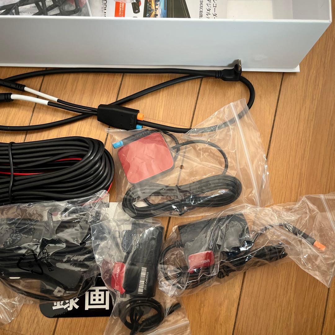 【特価】PORMIDO PRD6XC 高輝度ミラー型ドラレコ　駐車監視付き