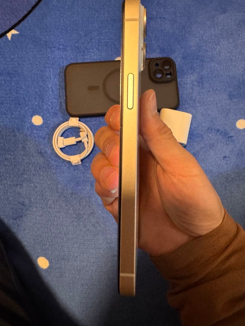 iPhone 14 plus 256GB バッテリー93%