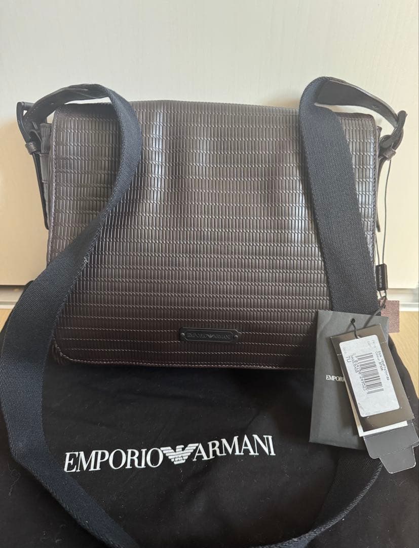 EMPORIO ARMANI ブラウン ショルダーバッグ