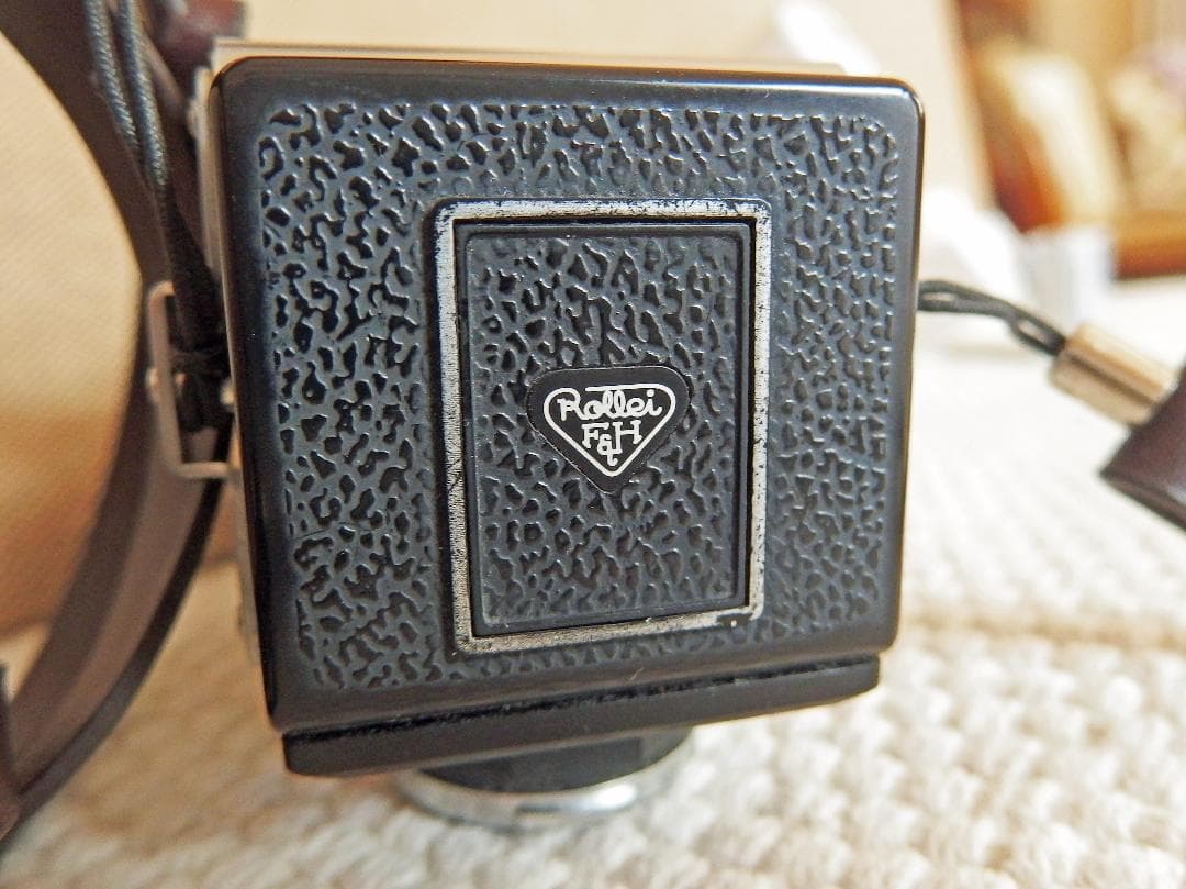 【ジャンク品】Rolleiflex MiniDigi バッテリー,充電器付き