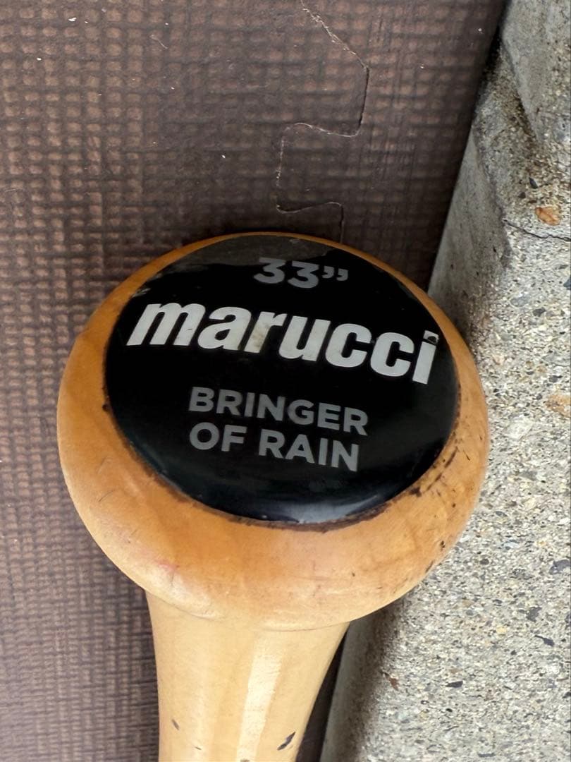 マルーチ　硬式木製　BRINGER OF RAIN