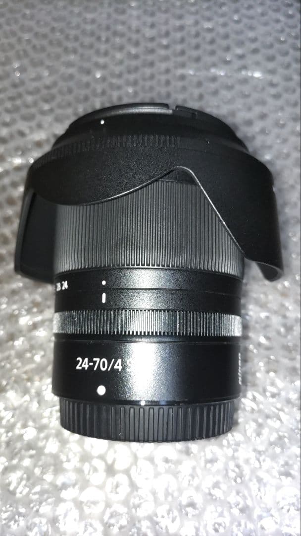 Zマウント ミラーレス　Nikon Z 24-70mm F4 S