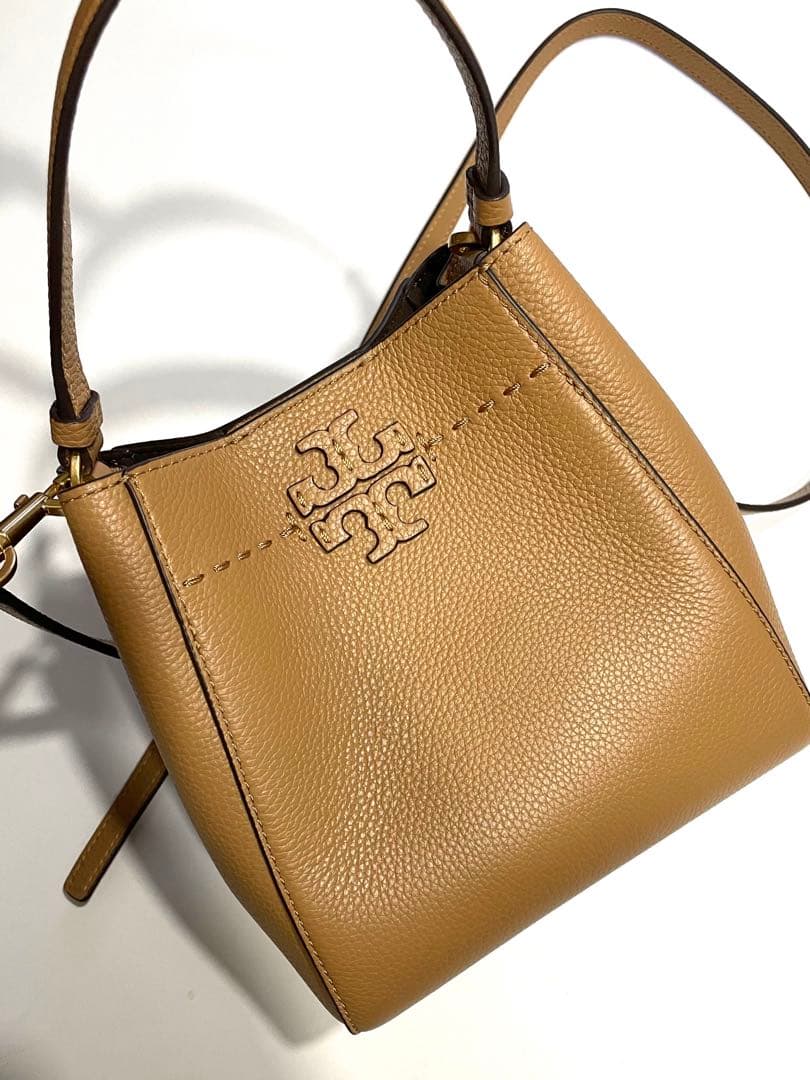 【美品】昨年12月購入の新作！トリーバーチバッグ