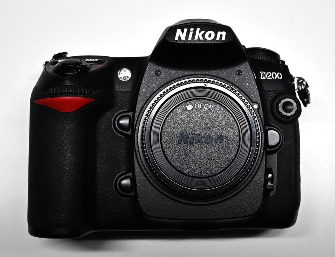 デジタルカメラ Nikon D200